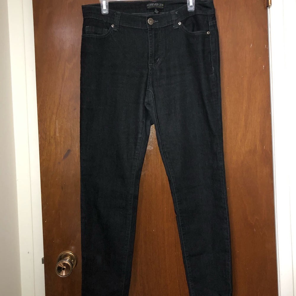 🌸 2 for $25 🌸 Forever 21 Mid Rise Black Jeans
